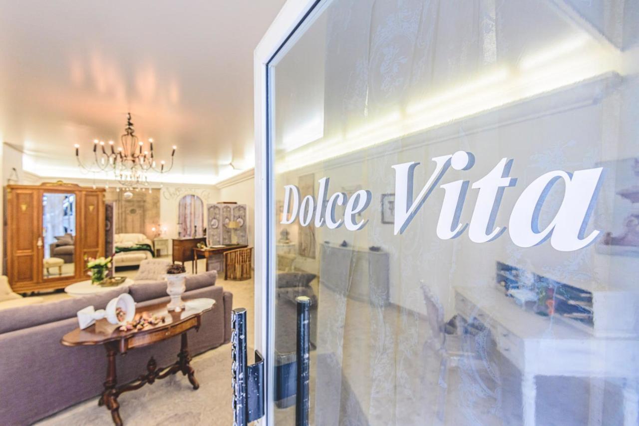 La Dolce Vita A Épernay Extérieur photo